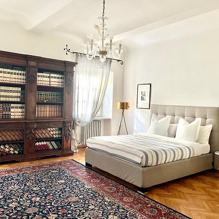 Comecasa Alfieri Elegant Apartment Asti Esterno foto