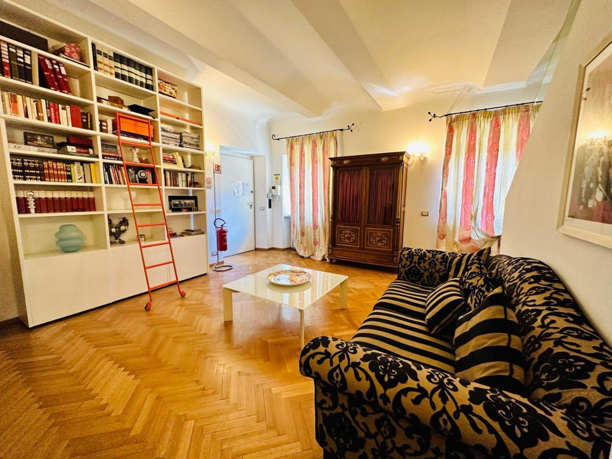 Comecasa Alfieri Elegant Apartment Asti Esterno foto