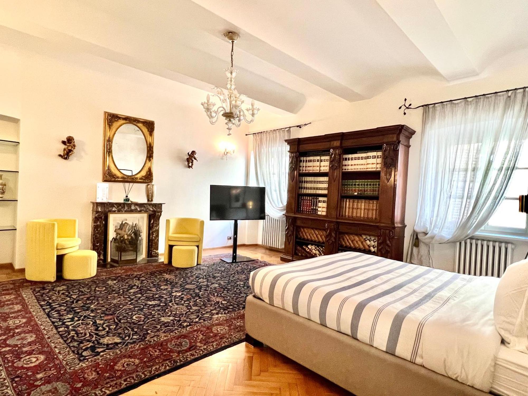 Comecasa Alfieri Elegant Apartment Asti Esterno foto