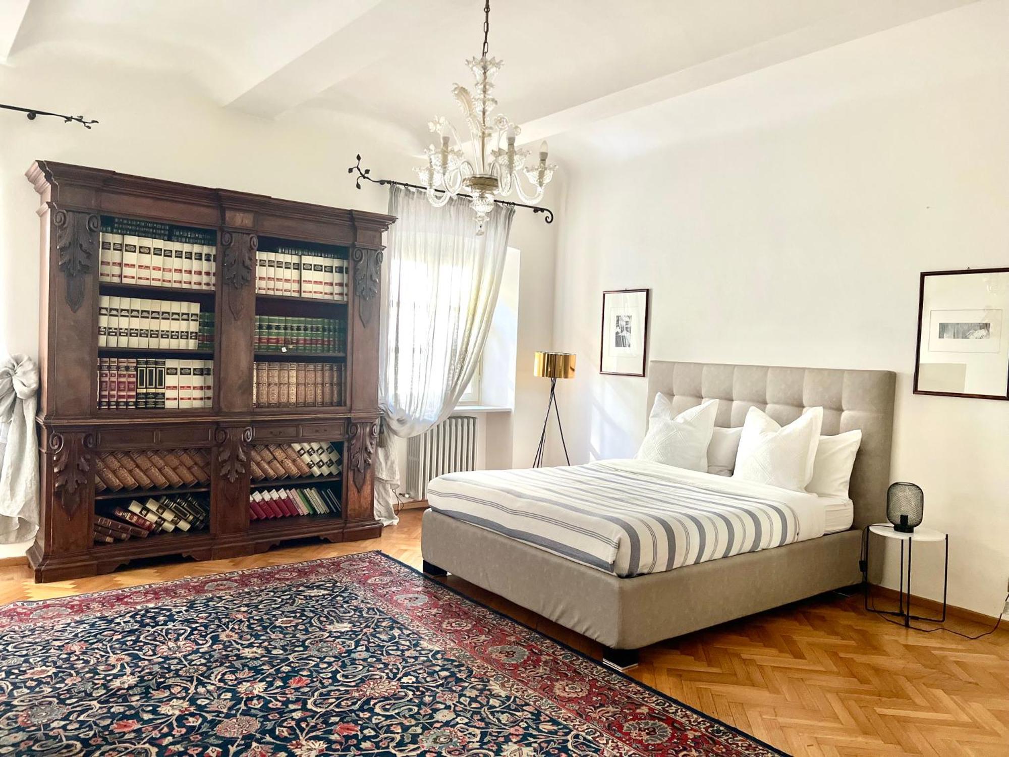 Comecasa Alfieri Elegant Apartment Asti Esterno foto